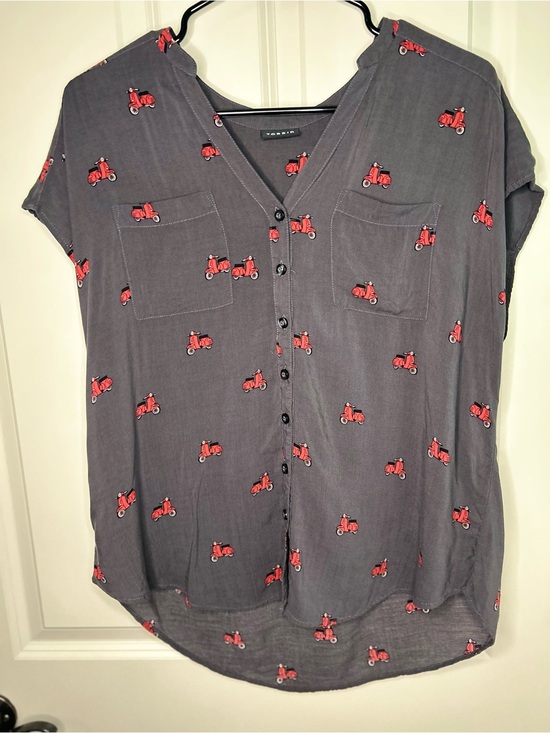 torrid Tops - Torrid Grey Red Vespa Scooter Challis Dolman Blouse Top 00
